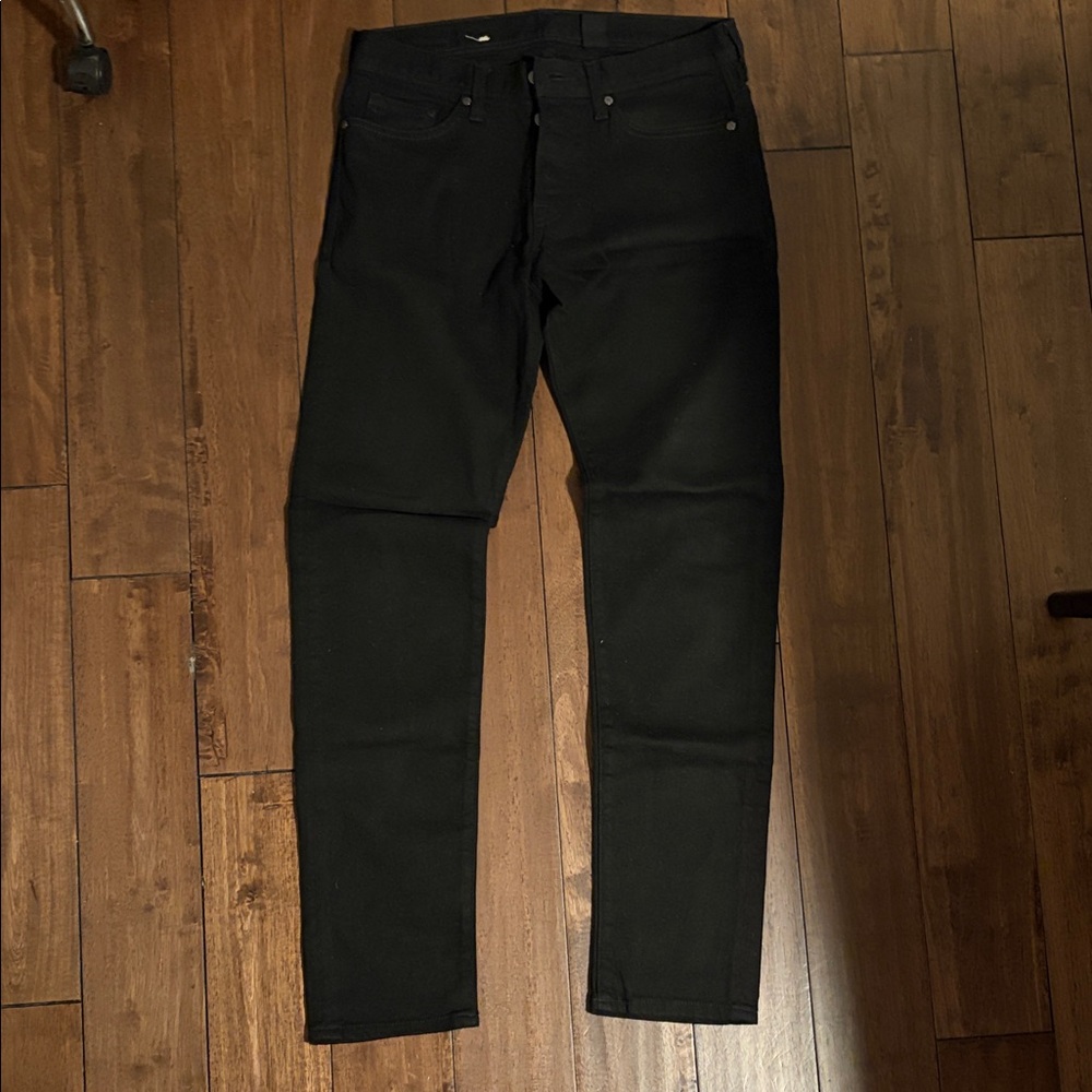 Classic Black Skinny Jeans for Men